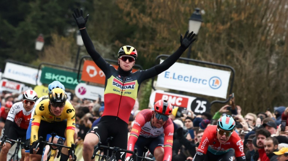 Paris-Nice: le Belge Tim Merlier remporte au sprint la première étape