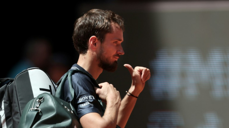 Tennis: Medvedev et Rublev stoppés dès les 8e à Madrid, Sabalenka dans le dernier carré