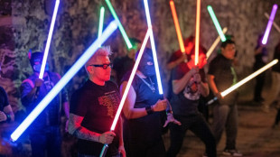 Mexicans embrace the Force with lightsaber training