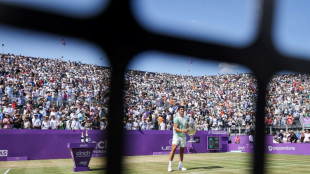 ATP: Alcaraz, titré sur gazon, reprend la place de N.1 mondial à Djokovic 