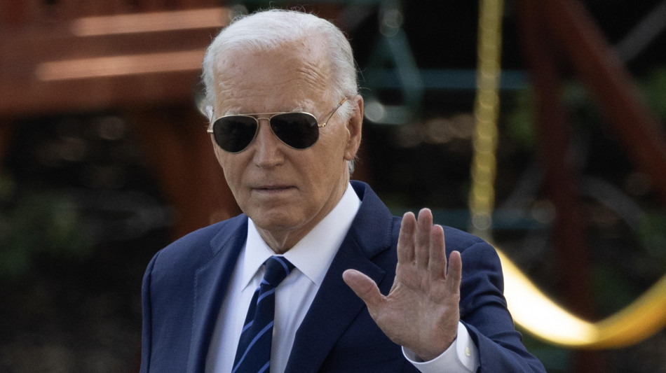 Nyt, 'Biden sta accettando l'idea di lasciare la corsa'