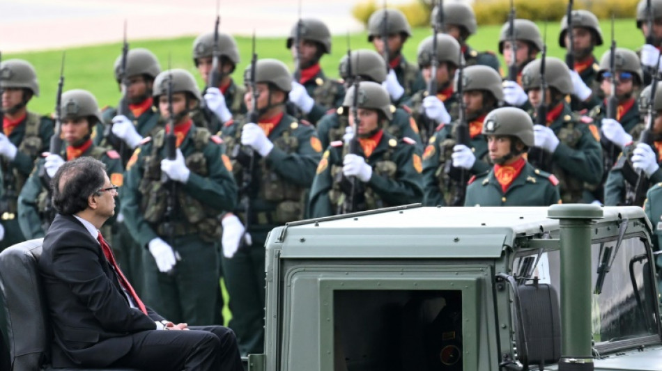 Un muerto y más de cien contagios por una infección respiratoria en una escuela militar de Colombia