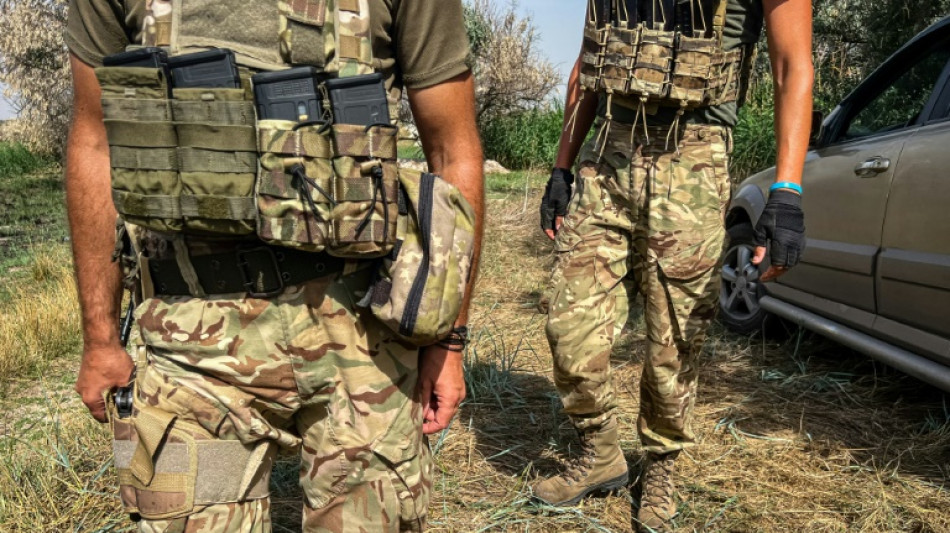 Ukraine's shadow army tracking the Russian troops