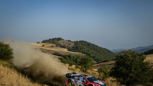 WRC: Neuville retrouve la victoire en Grèce et se rapproche du titre