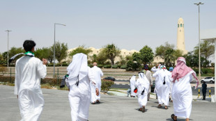 Hundreds in Qatar farewell slain Hamas chief