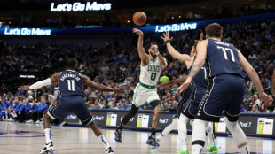 NBA: Boston étouffe Doncic, Denver concasse les Clippers