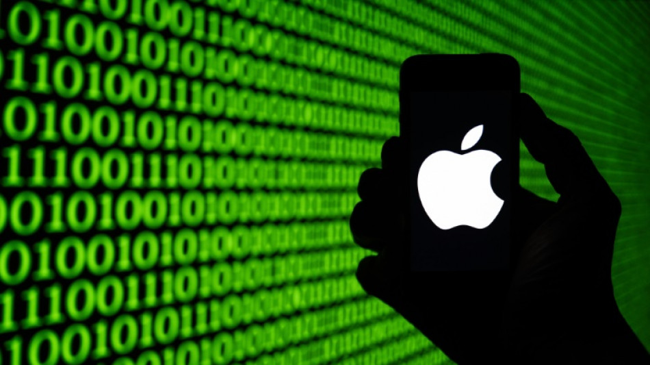 Apple apresenta novo sistema de IA e parceria com OpenAI