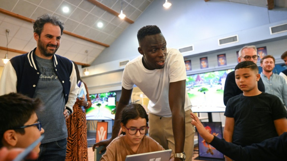 Edouard Mendy, "gamer" pédagogique dans une école de banlieue parisienne