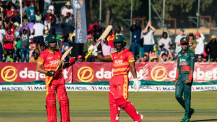 Raza stars in great run chase as Zimbabwe win Bangladesh ODI series