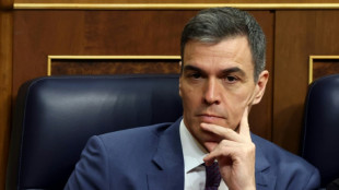 Pedro Sánchez seguirá al frente del Gobierno español tras amenazar con dimitir por el acoso a su familia