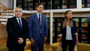 Los independentistas catalanes de Puigdemont, aún "lejos" de apoyar la investidura de Pedro Sánchez