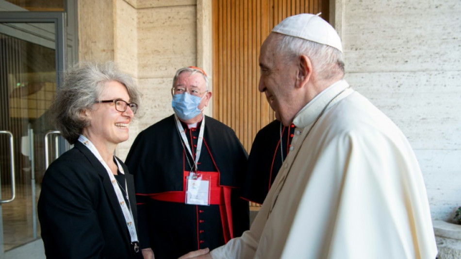 Con pequeñas victorias, las mujeres desafían al patriarcado en el Vaticano