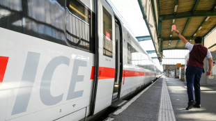 Gewerkschaftsmitglieder stimmen für Tarifeinigung mit der Bahn