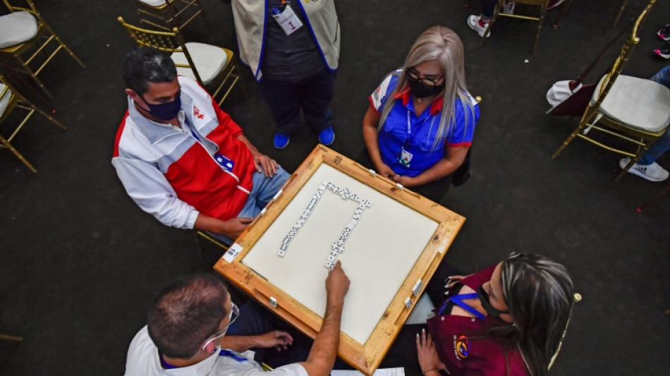 Dominoes the game for everyone in Venezuela