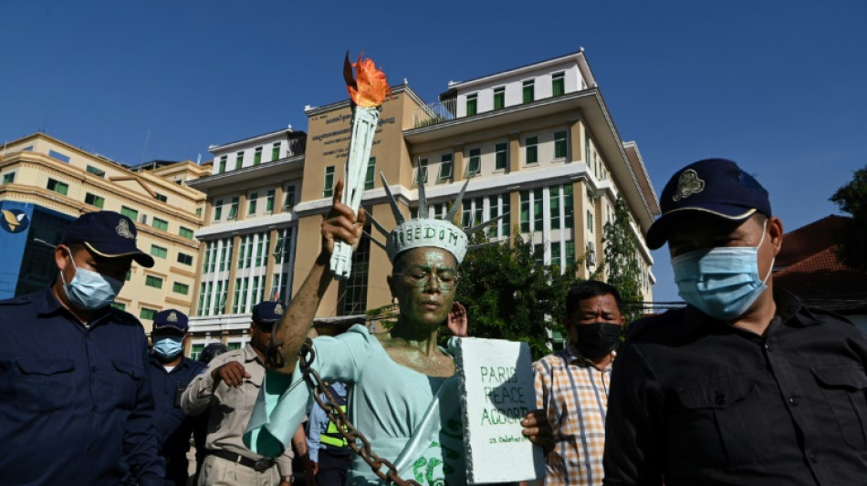 Cambodia convicts opposition figures in mass trial