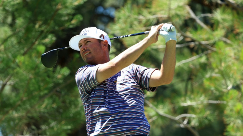 Reavie seizes lead in Barracuda Championship