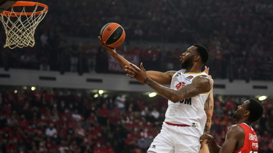 Basket: Monaco fait un pas vers la finale en s'imposant à nouveau face à Pau