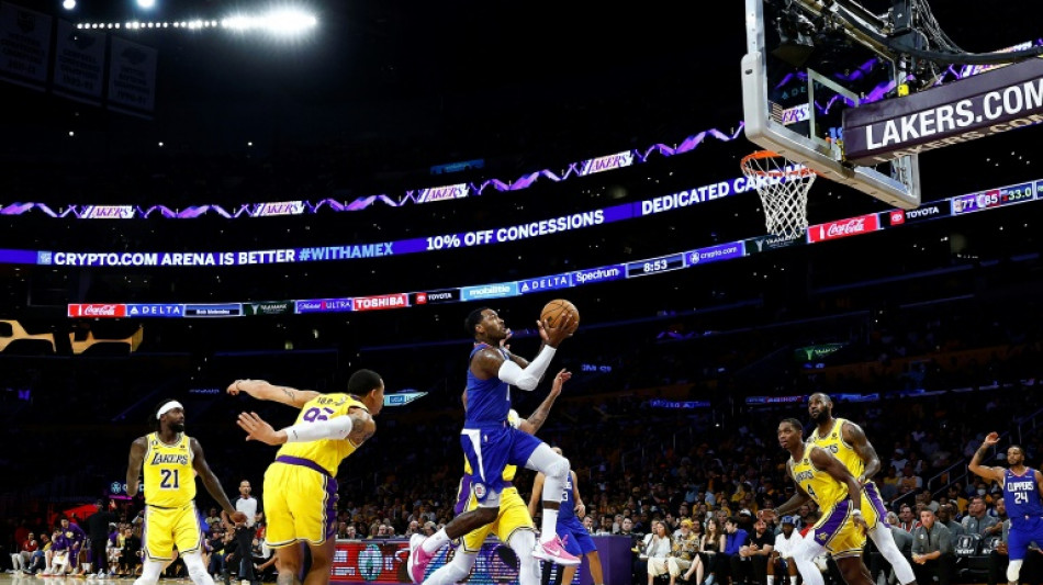 NBA: aux Clippers la bataille de LA, les Bucks débutent bien aussi