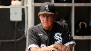 White Sox manager La Russa out indefinitely for medical exams