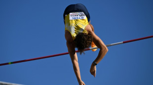 Duplantis clears 6.10m to win Diamond League meet in Poland