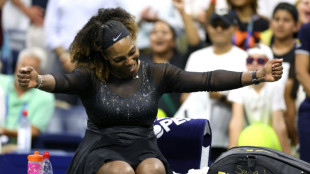 Serena Williams battles on as US Open farewell underway