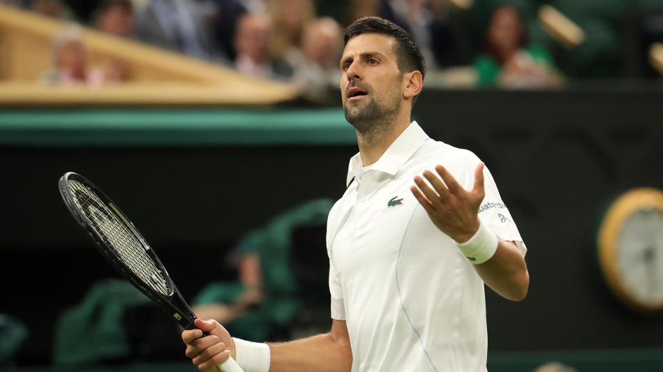 Wimbledon: Djokovic domina Rune in tre set