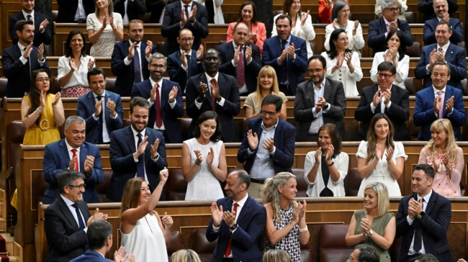 Tensión en el Parlamento español por el uso de las lenguas regionales