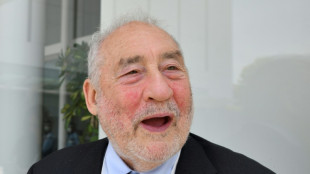 Stiglitz: las políticas "hostiles" de EEUU hacia China pueden dividir el mundo en dos bloques