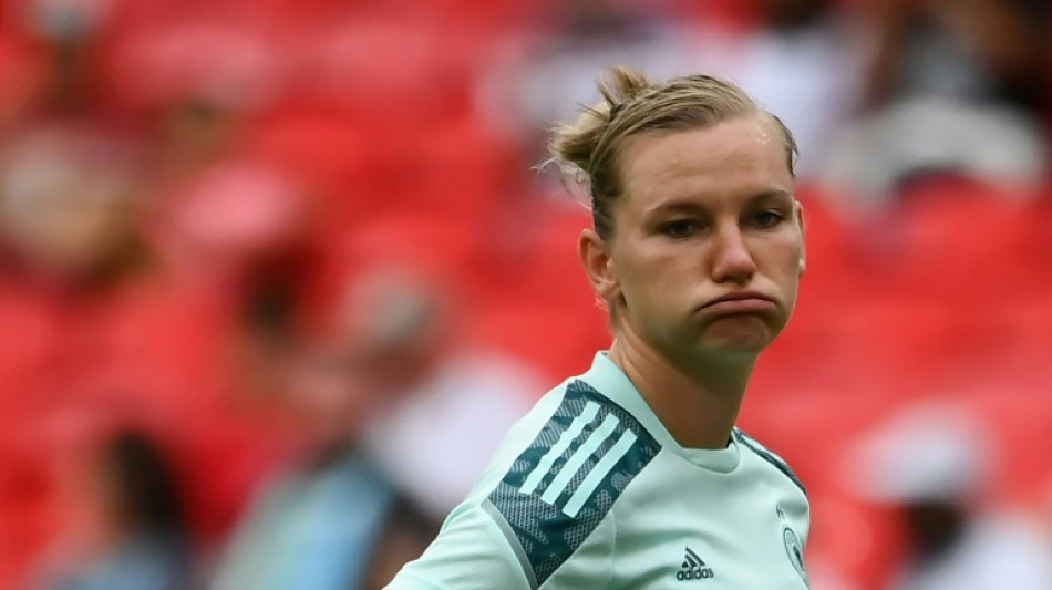 Euro féminin: l'Allemande Popp blessée pendant l'échauffement et forfait pour la finale