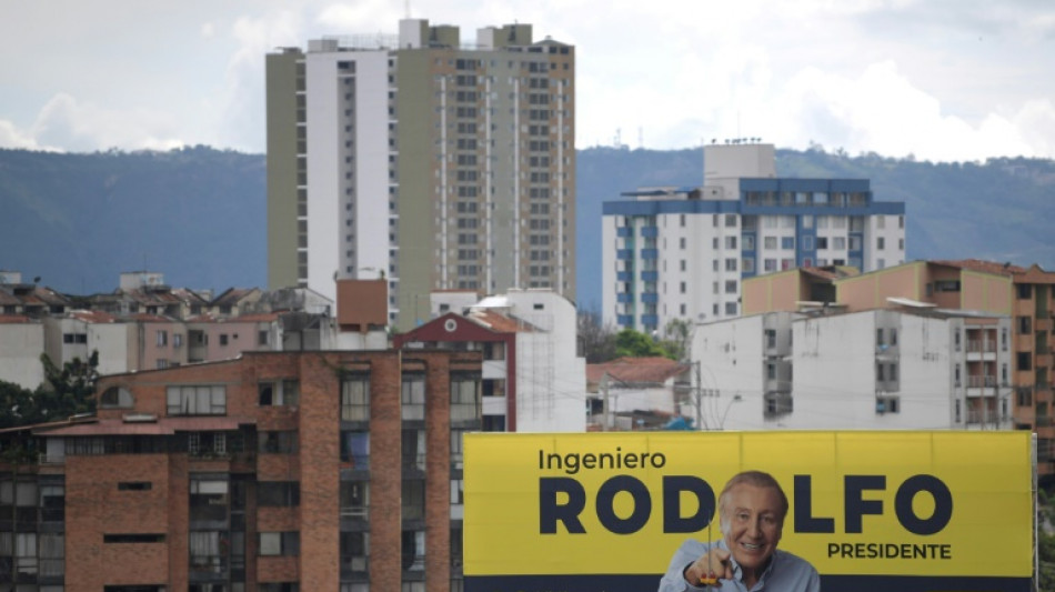 Millionaire presidential candidate wary of class war in Colombia
