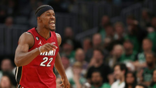 Play-offs NBA: Butler s'énerve et le Heat mate encore les Celtics 