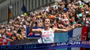 Lisowska and Ringer claim Euro marathon golds, Mayer bombs