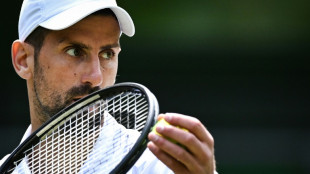 Djokovic eyes sweet 16 as Murray's Wimbledon career ends with whimper
