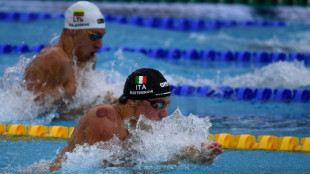 Martinenghi wins 100m breaststroke European gold, Popovici into freestyle semis