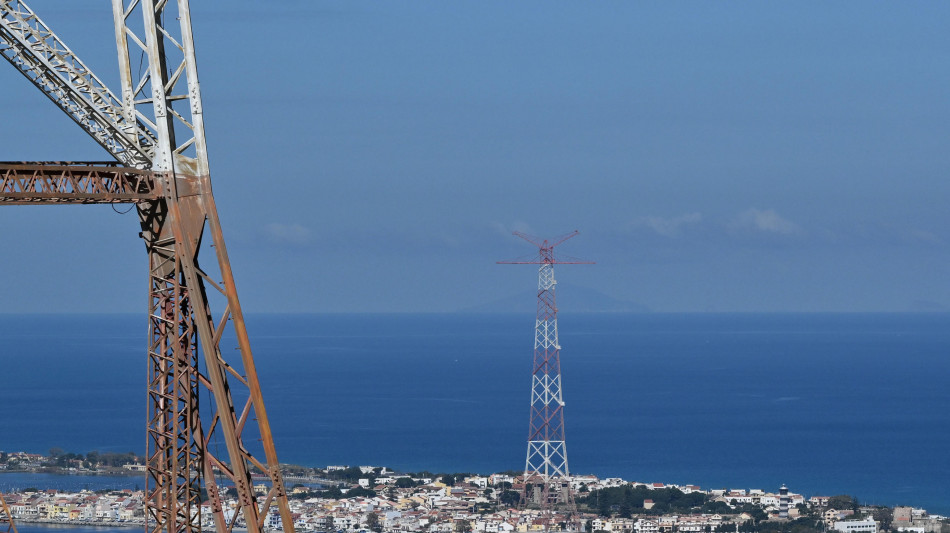 Comitato, 'su ponte Stretto governo prende in giro l'Ue'