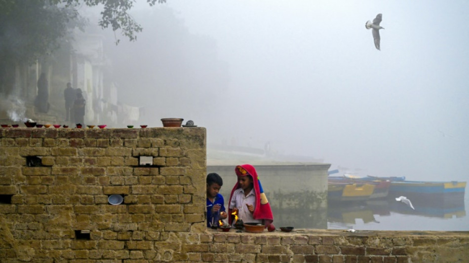 India's capital shuts all primary schools due to smog