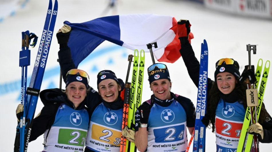 Mondiaux de biathlon: les Françaises sur le toit du monde en relais