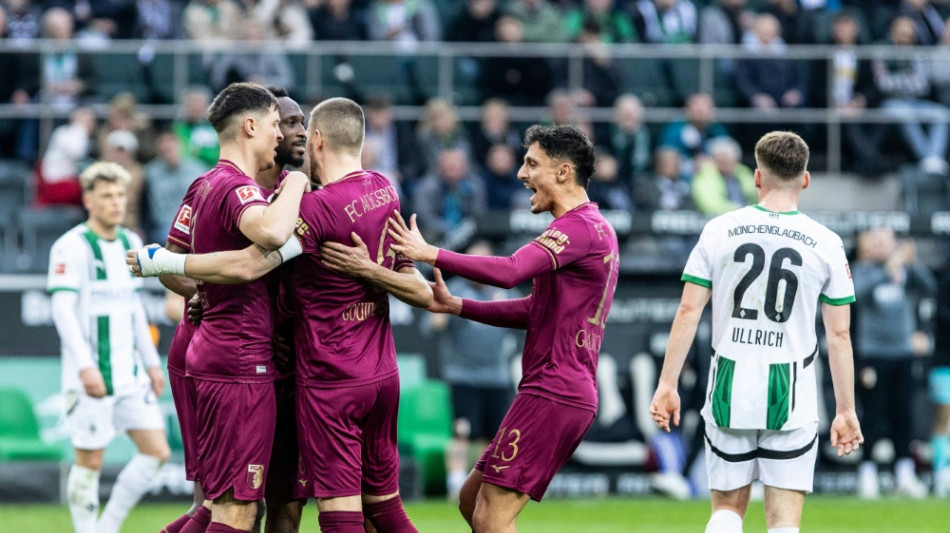 Hattrick von Claude-Maurice: Gladbach verliert in Unterzahl