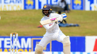 De Silva, Karunaratne stretch Sri Lanka lead over Pakistan