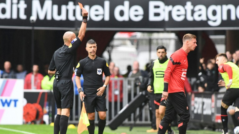 Ligue 1 sets modern red-card record as referees get tough