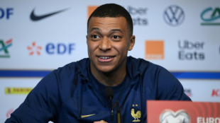 France: "Je serai un capitaine différent", affirme Kylian Mbappé