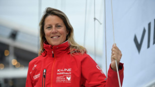 Voile: avec son bateau taillé sur mesure, Samantha Davies veut briller