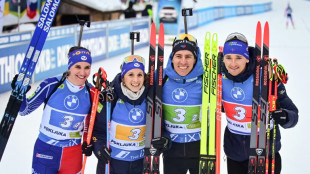 Biathlon: le relais mixte français vainqueur à Pokljuka