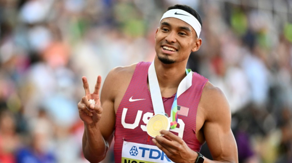 American Michael Norman wins world 400m gold