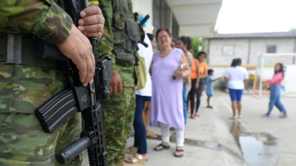 Três pontos sobre a extradição aprovada via referendo no Equador