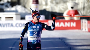 Biathlon: la Norvège domine le relais mixte d'Anterselva, la France 5e