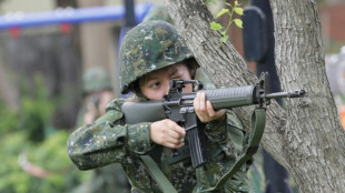 Taiwán organiza un primer entrenamiento de mujeres reservistas del ejército