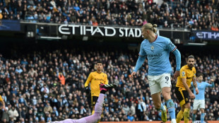 Angleterre: triplé de Haaland, City recolle à Arsenal