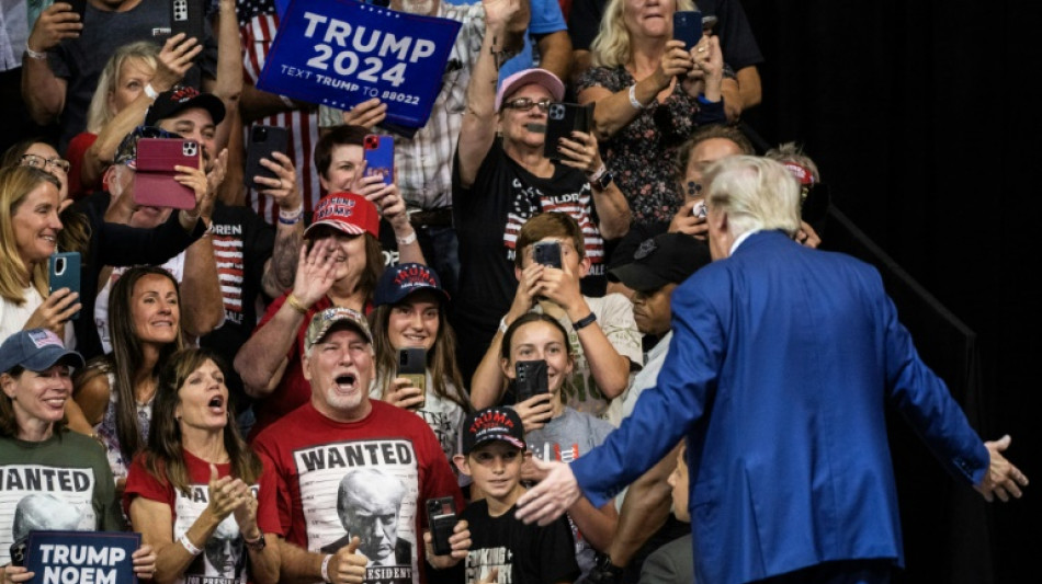 Un Trump omnipresente rompe los esquemas de la campaña de los republicanos en EEUU