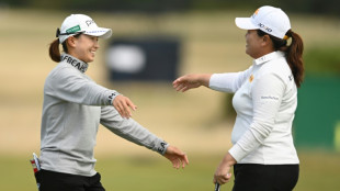 Shibuno leads British Open as Korda stars in borrowed clothes